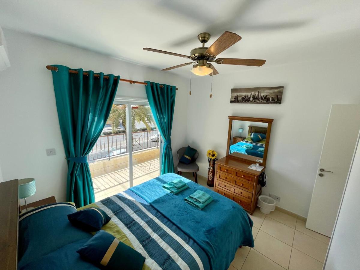 דירות 109 Queens Gardens, Paphos מראה חיצוני תמונה